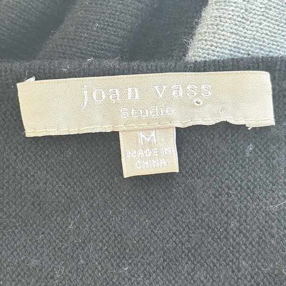 Joan Vass Studio Women's Black/Gray Color Block Asymmetrical Sweater Size Medium - Picture 7 of 8